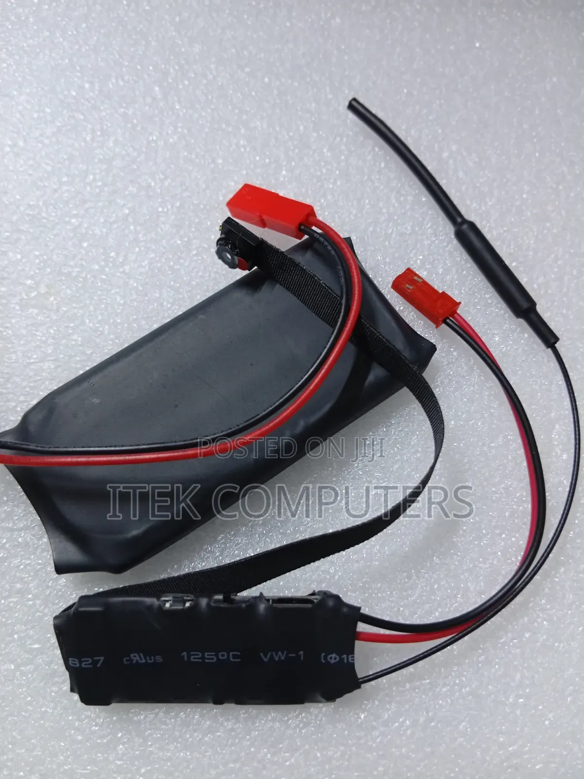Small 1080p Pinhole Security Camera for Convenient Indoor Placement