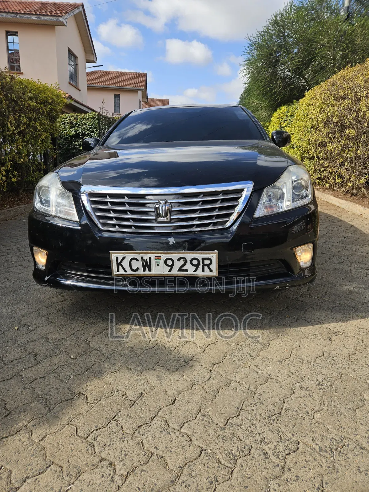 Toyota Crown 2012 Black