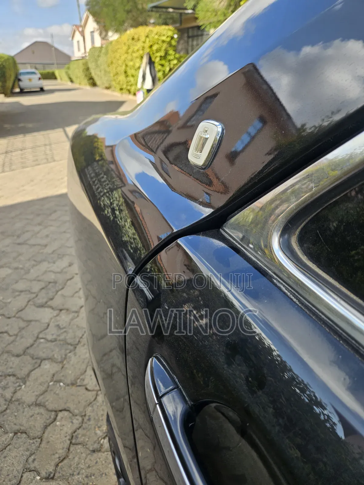 Toyota Crown 2012 Black