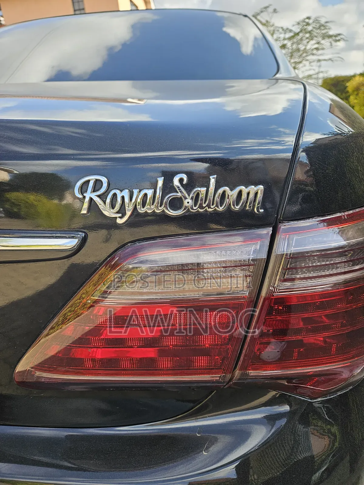 Toyota Crown 2012 Black