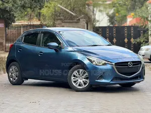 Mazda Demio 2019 Blue