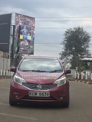 Nissan Note 2012 Burgundy
