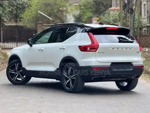 Volvo XC40 2019 White