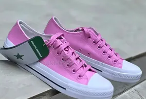 Converse Leather(ON OFFER)Size 36 to 44