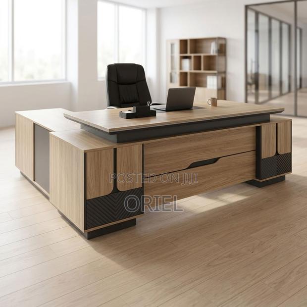 Office Desk : Executive 200CM L Shaped Desk. - main view