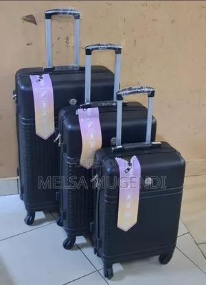 Luxurious 3 in 1 Travel Suitcase Set