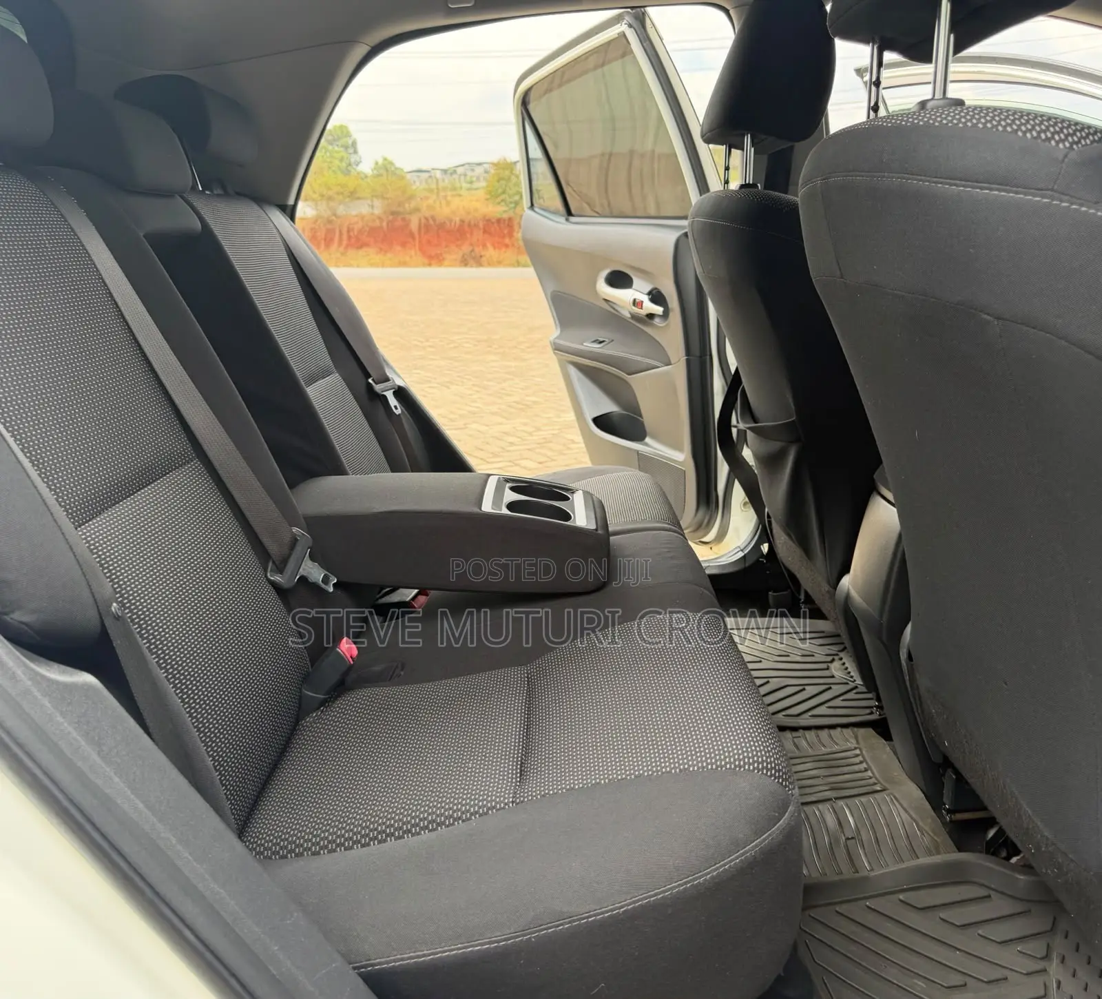 Toyota Auris 2010 Pearl