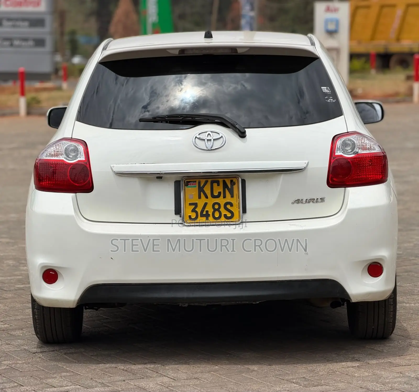 Toyota Auris 2010 Pearl