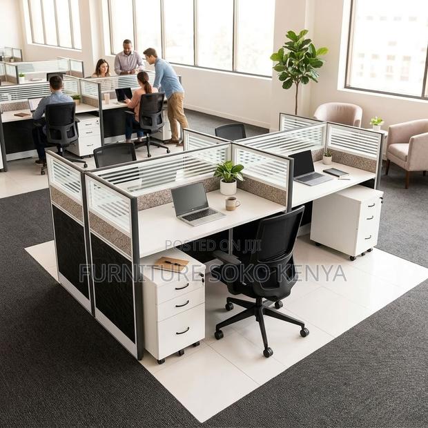 Office Workstation : Modern 4-Way Modular Office Workstation - thumbnail 5