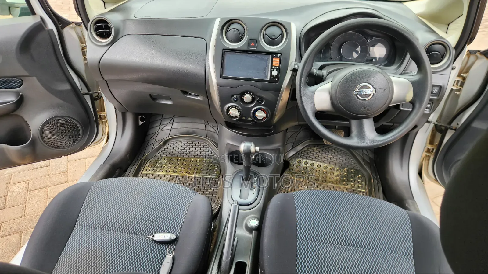 Nissan Note 1.2 Petrol 2012 Silver