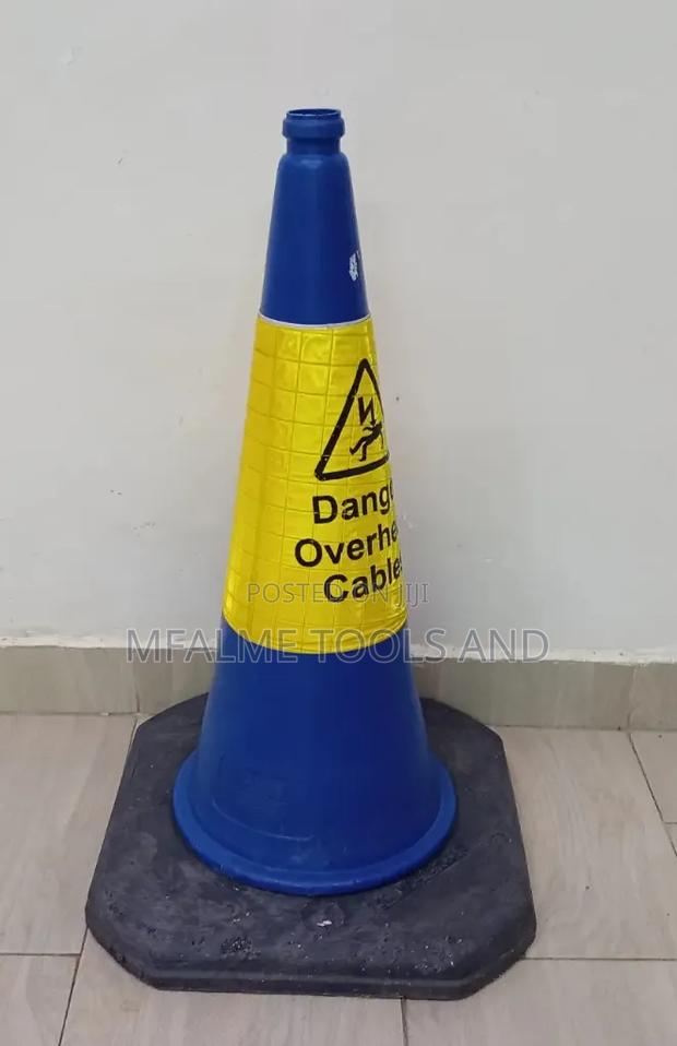 Ex-Uk Warning Danger Traffic Cone