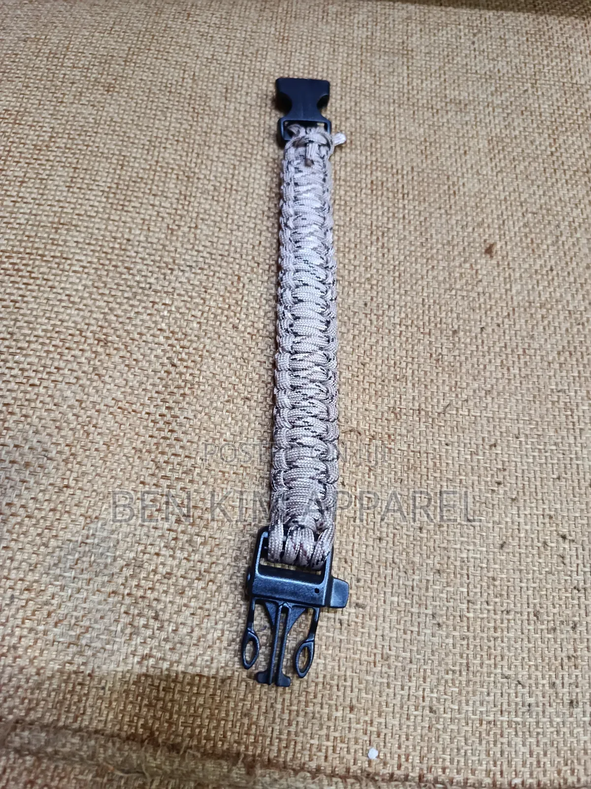 Paracord Bracelet With Whistle, Beige