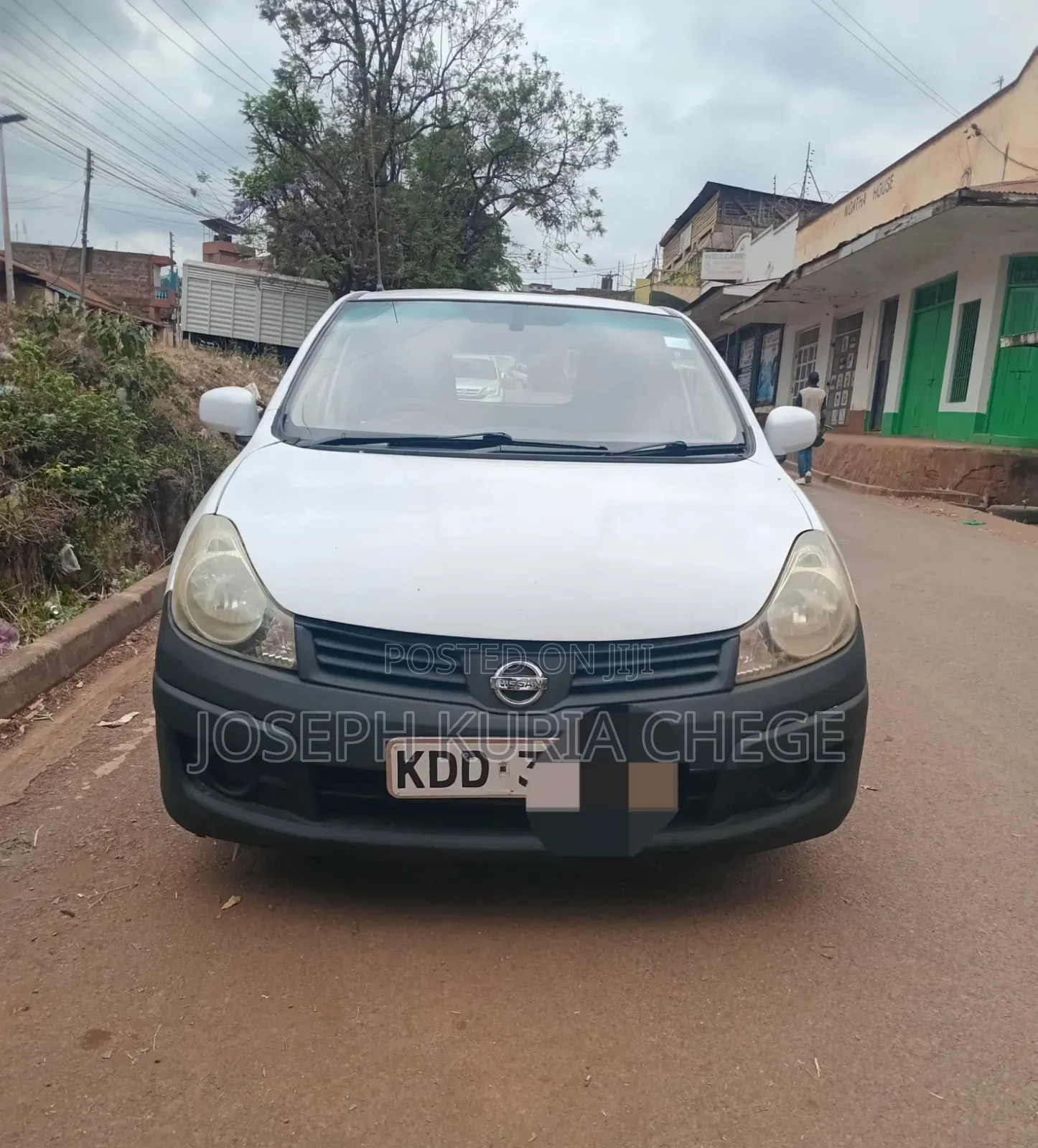 Nissan Advan 2014 White