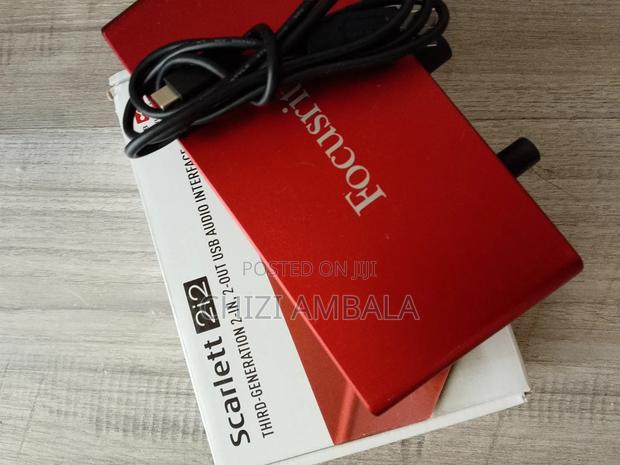 Focusrite Scarlett 2i2 - main view