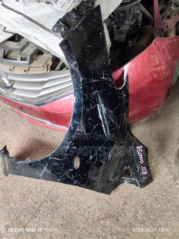 Mazda Demio 2010 Wing/Fender - thumbnail 2