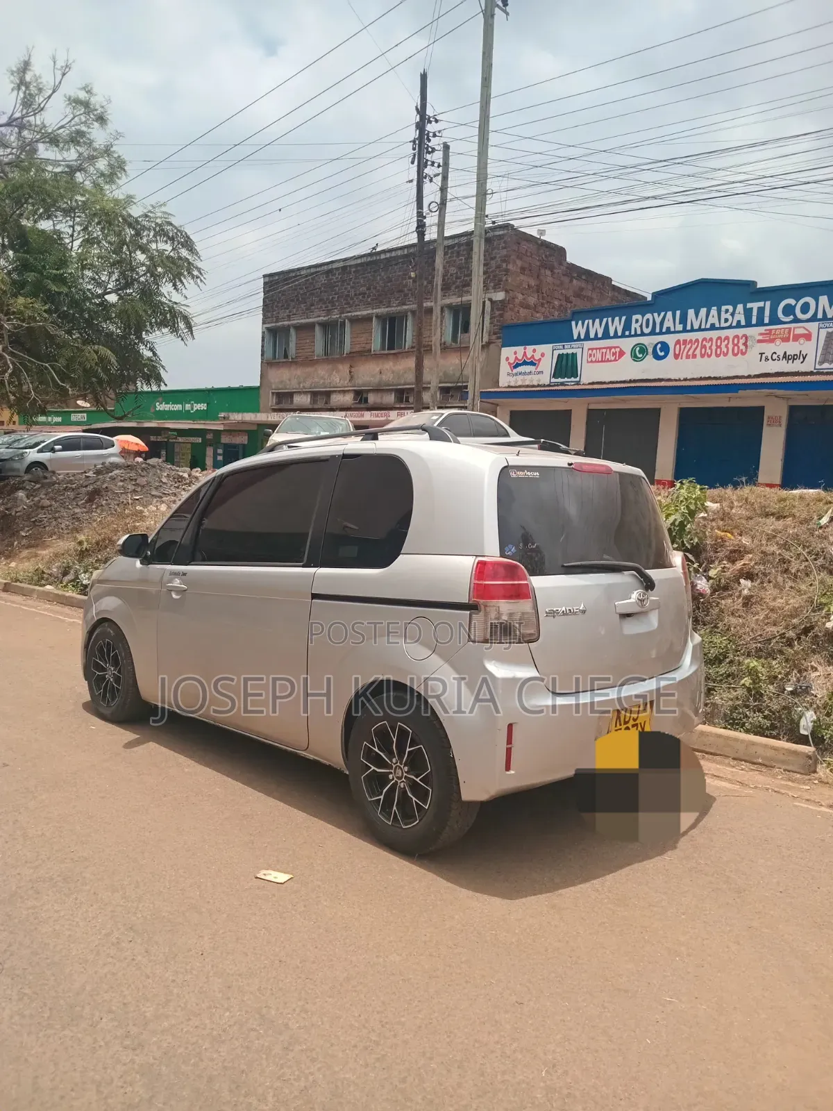 Toyota Spade 2015 Silver