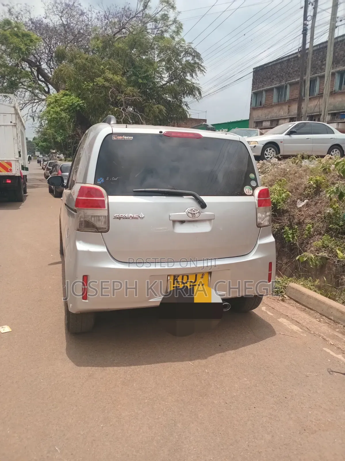 Toyota Spade 2015 Silver