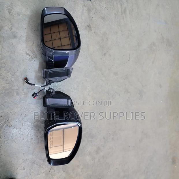 Discovery 4 Side Mirrors - thumbnail 2