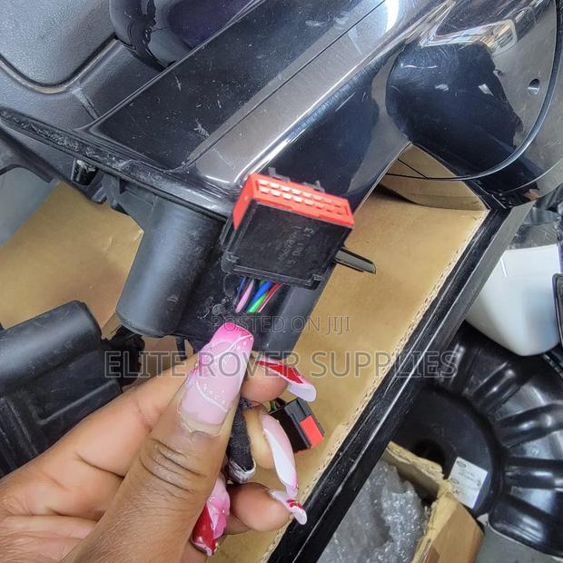 Discovery 4 Side Mirrors - thumbnail 3