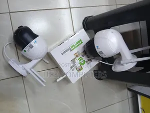 Weather-Resistant SIM Card 4G Outdoor CCTV Camera for Security