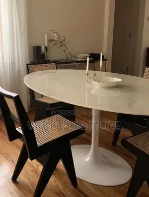 Tulip Table; Round Marble Top Tulip Base Dining Table