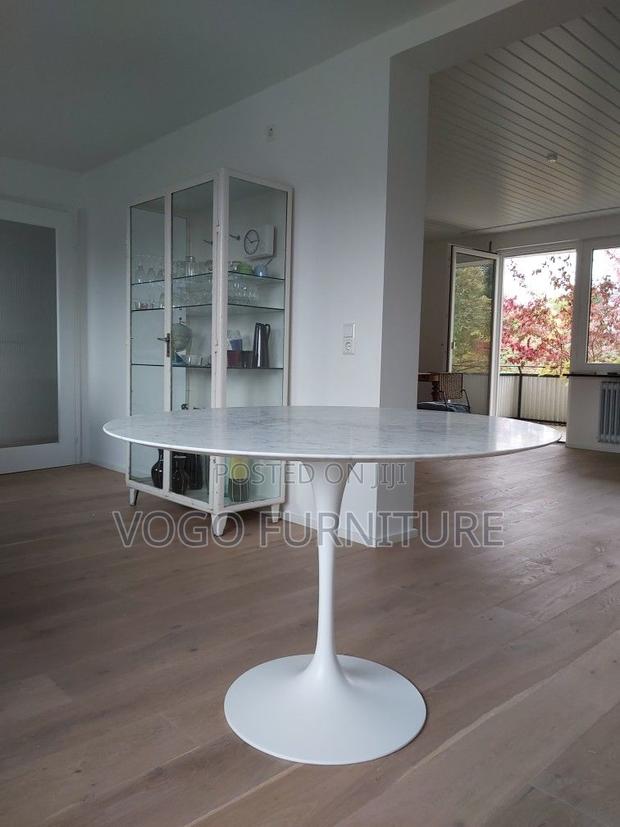 Tulip Table; Round Marble Top Tulip Base Dining Table - thumbnail 6