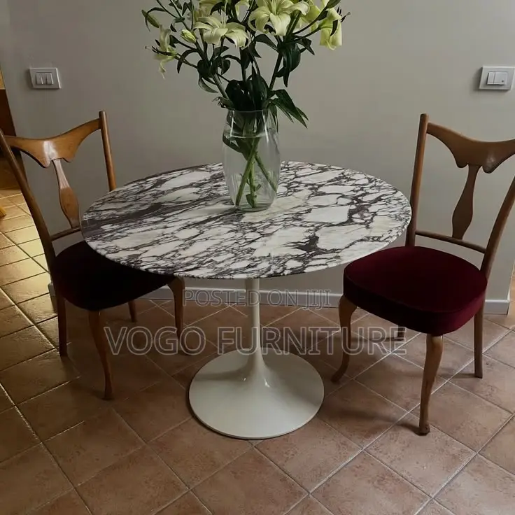 Tulip Table; Round Marble Top Tulip Base Dining Table