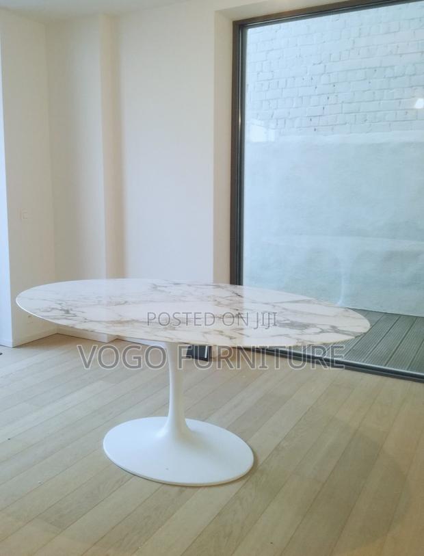 Tulip Table; Round Marble Top Tulip Base Dining Table - thumbnail 15