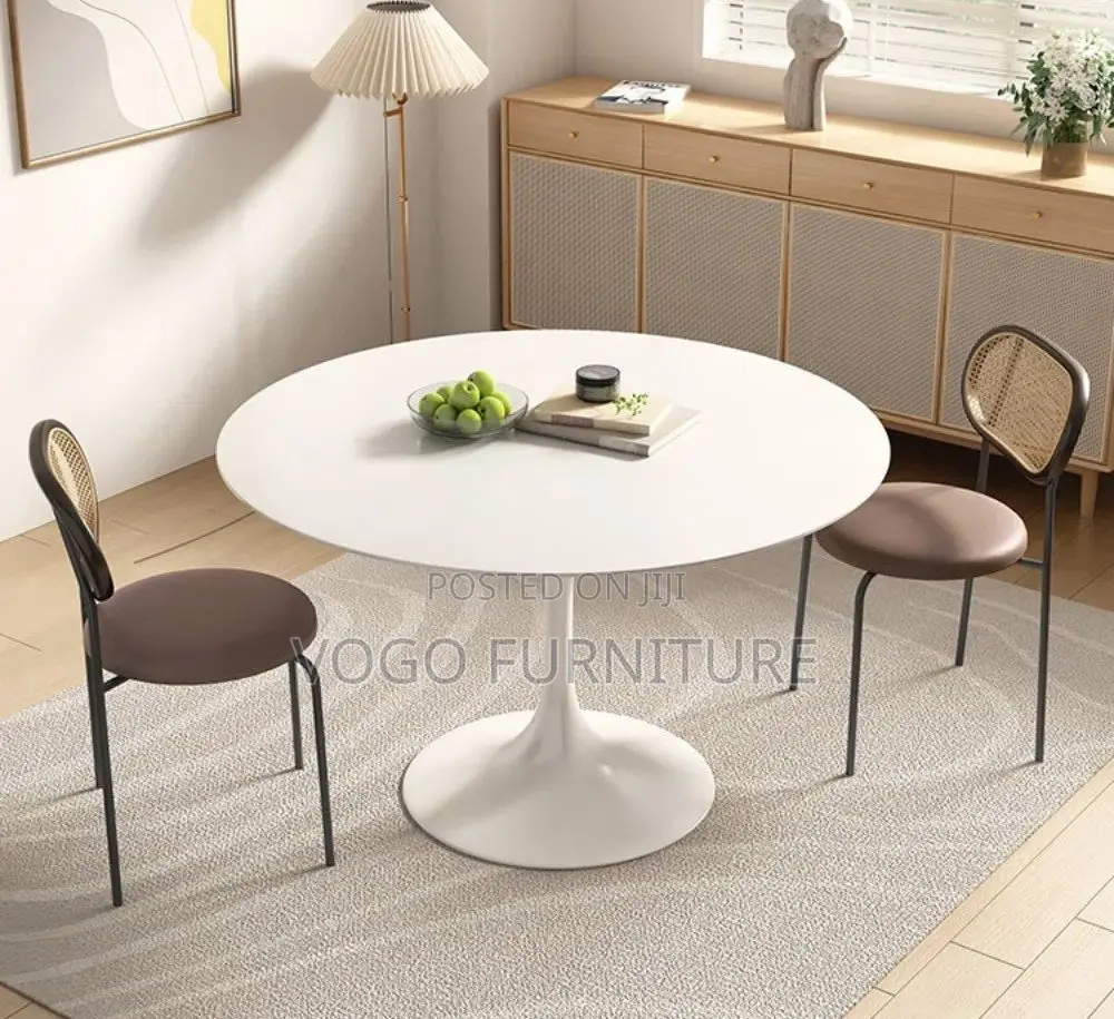 Tulip Table; Round Marble Top Tulip Base Dining Table