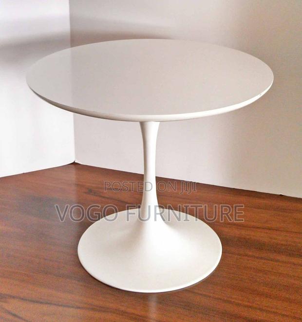 Tulip Table; Round Marble Top Tulip Base Dining Table - thumbnail 16