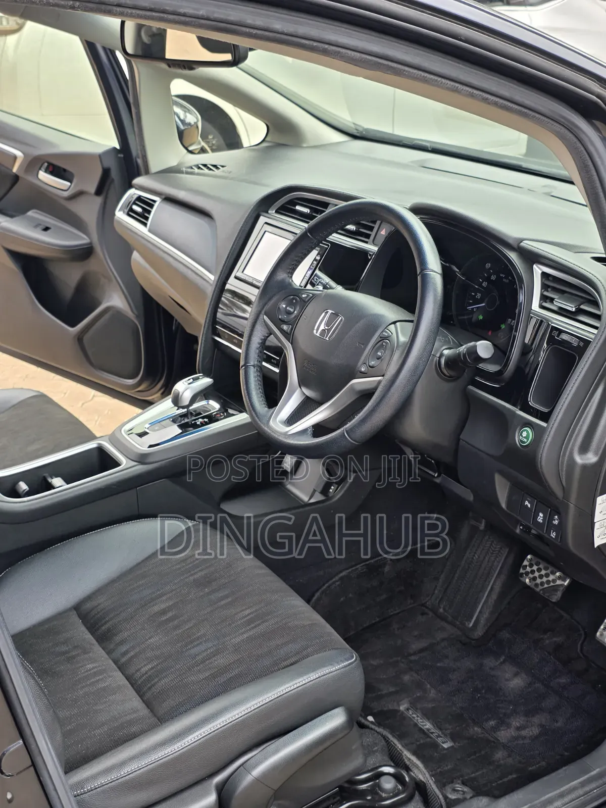 Honda Shuttle 2019 Blue