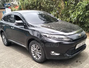 Toyota Harrier 2.0 2015 Black