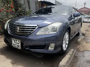Toyota Crown 2009 Gray
