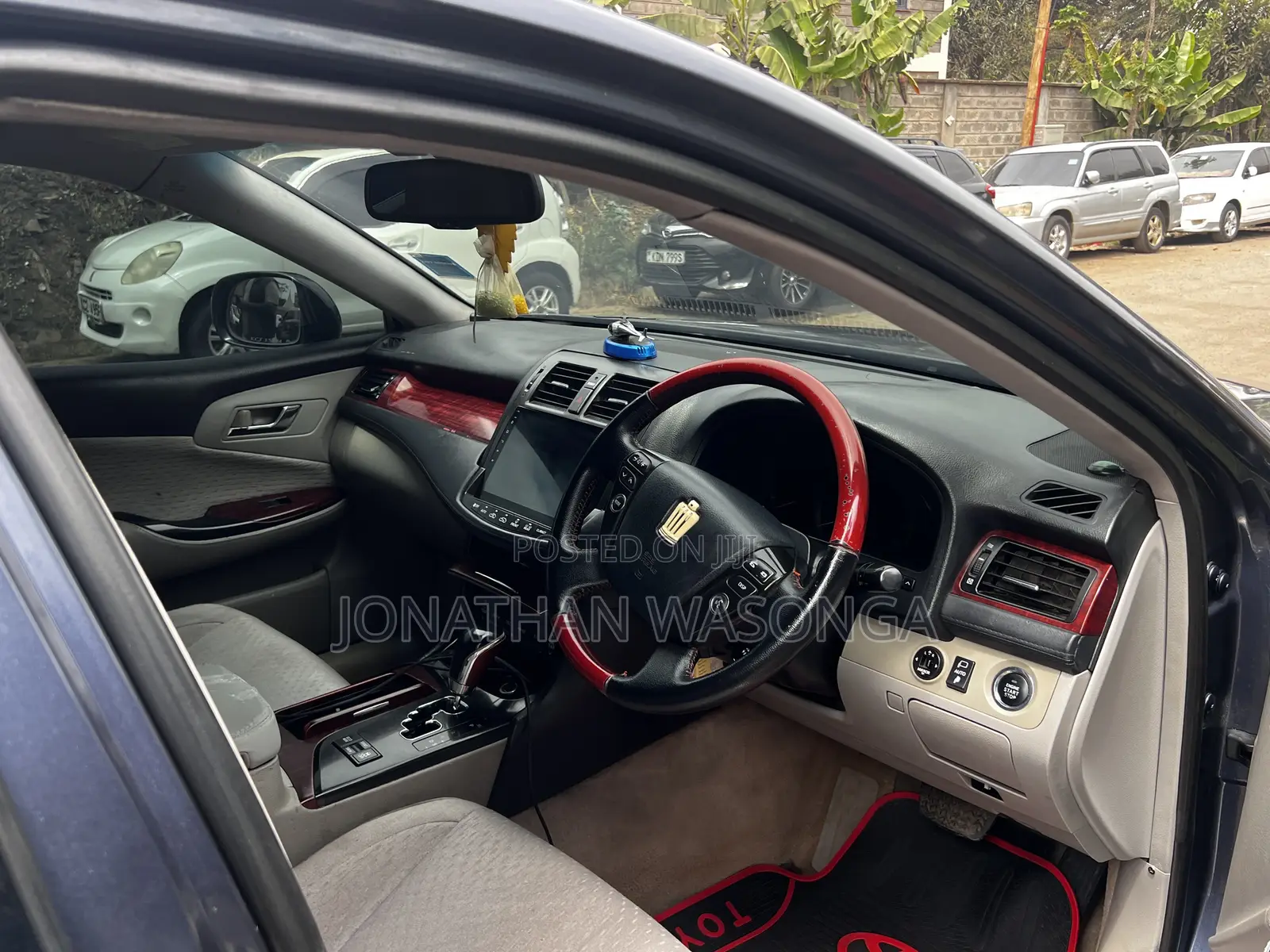 Toyota Crown 2009 Gray