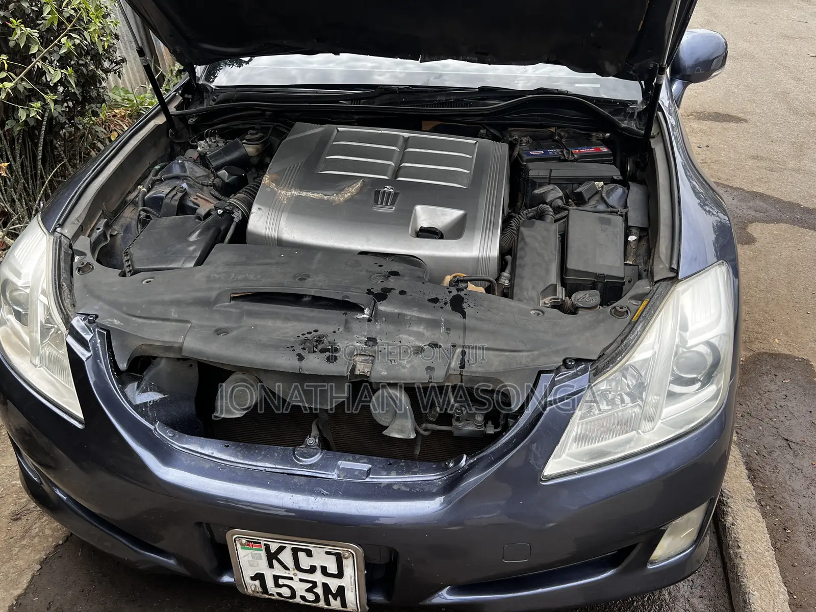 Toyota Crown 2009 Gray