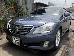 Toyota Crown 2009 Gray