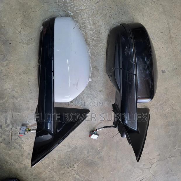 Range Rover Evoque 2012 Side Mirrors - thumbnail 4