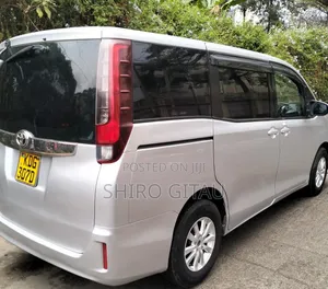 Toyota Noah 2015 Silver