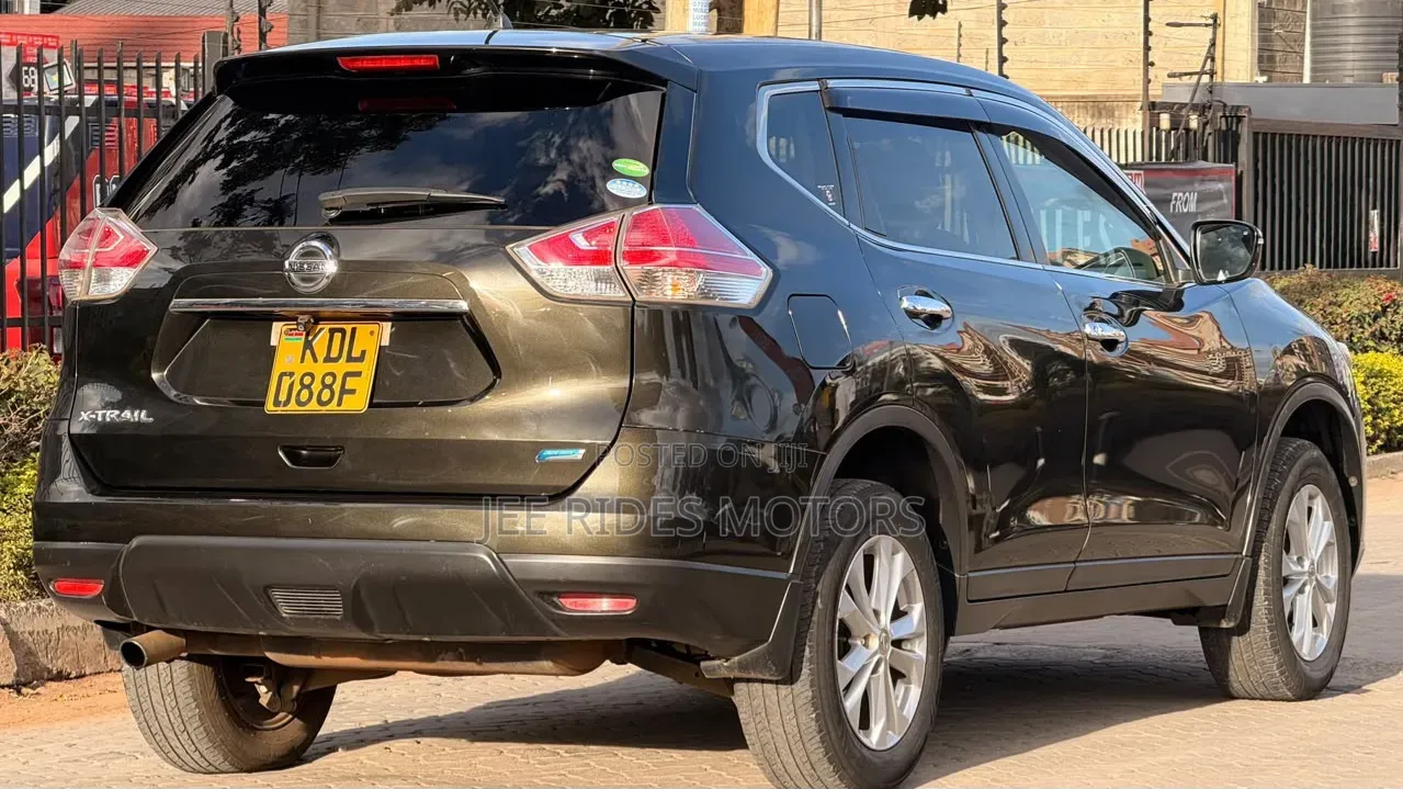 Nissan X-Trail 2015 Matt Black