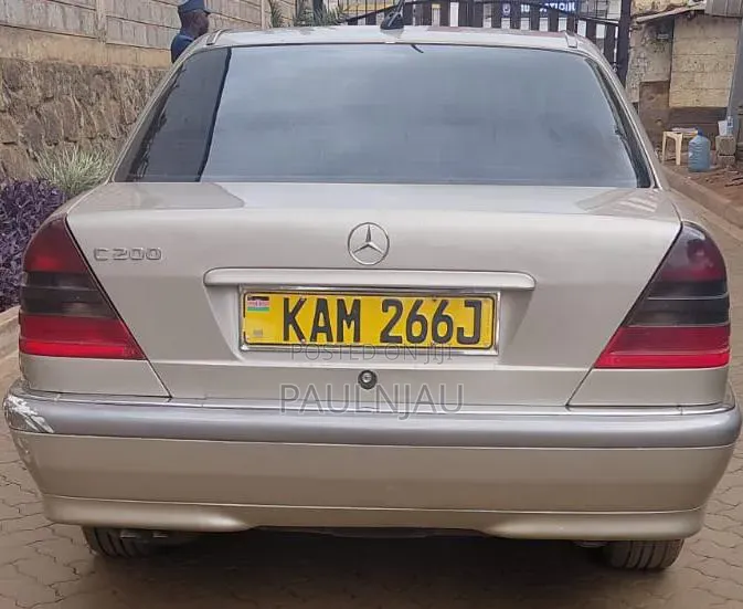 Mercedes-Benz C200 2000