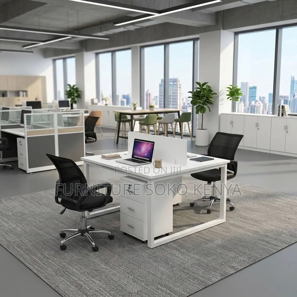 Workstation : White 2-Way Office Workstation