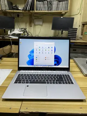 Laptop Acer Aspire A515 51 8GB Intel Core i5 SSD 256GB