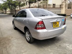 Toyota Corolla 2005 White