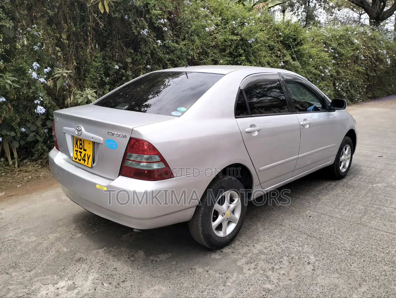 Toyota Corolla 2005 White