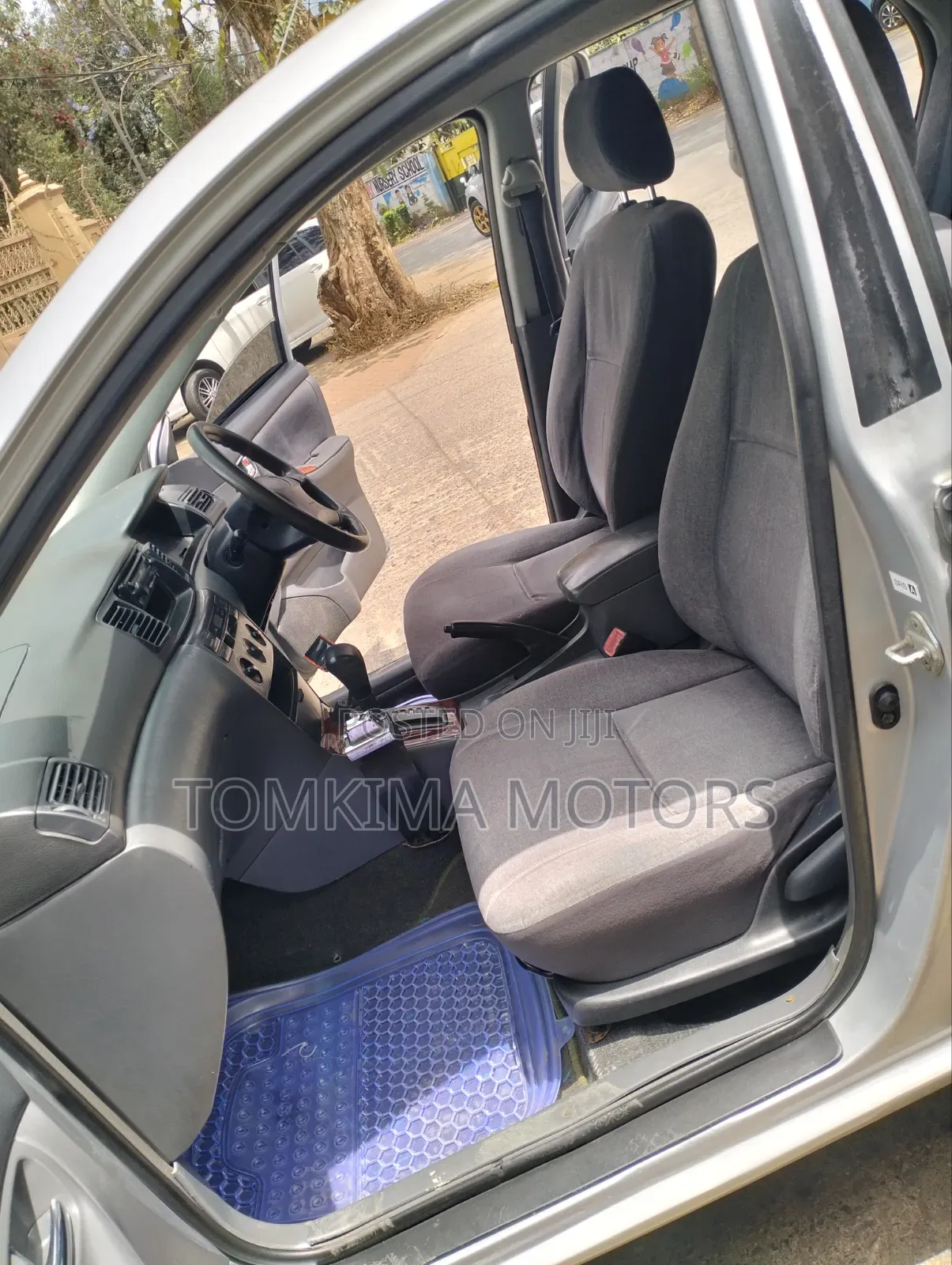 Toyota Corolla 2005 White