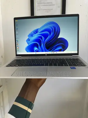 Laptop HP ProBook 450 G8 8GB Intel Core i7 SSD 256GB