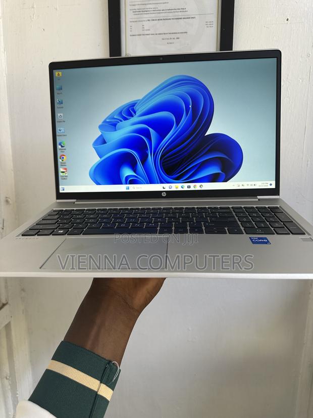 Laptop HP ProBook 450 G8 8GB Intel Core i7 SSD 256GB