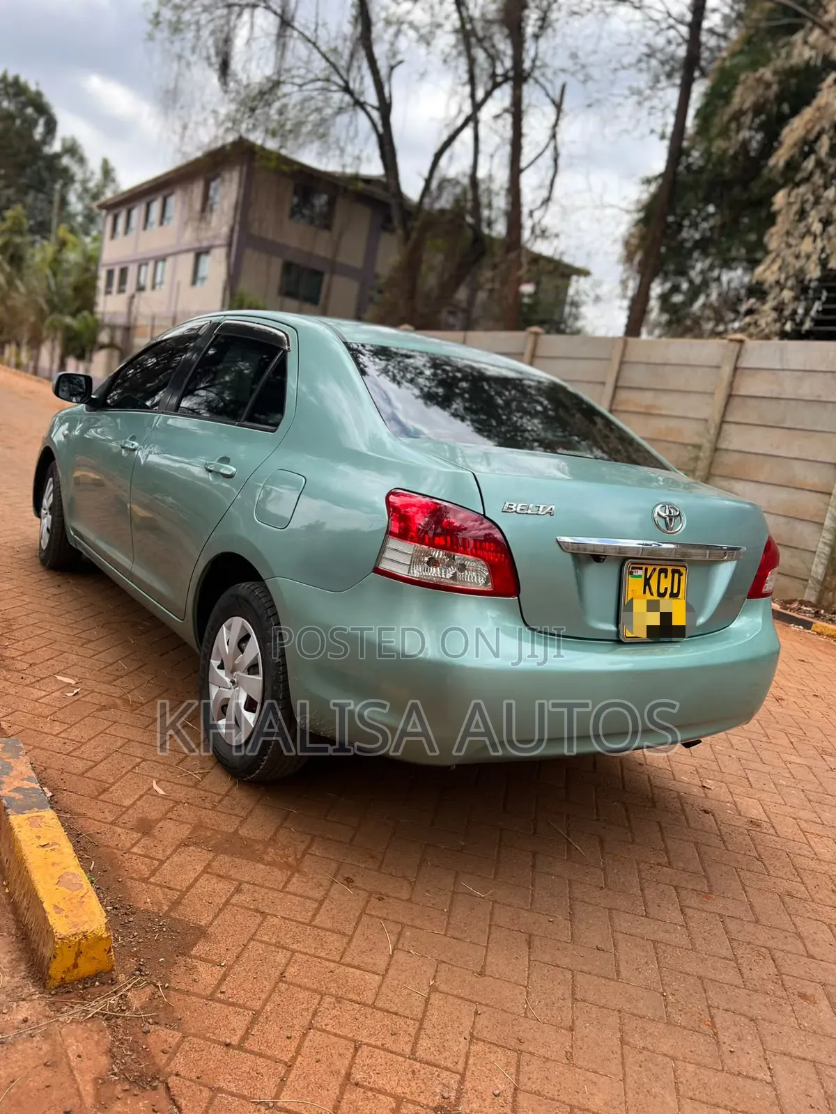 Toyota Belta 2013 Beige