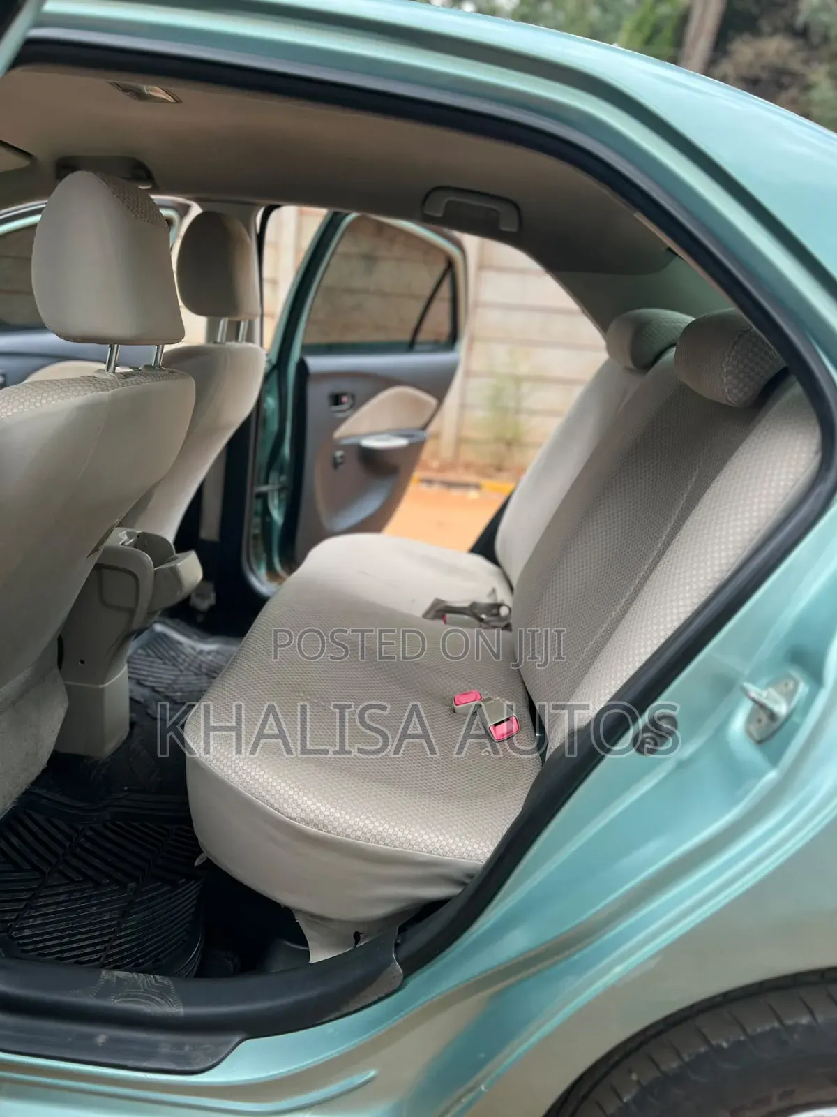 Toyota Belta 2013 Beige