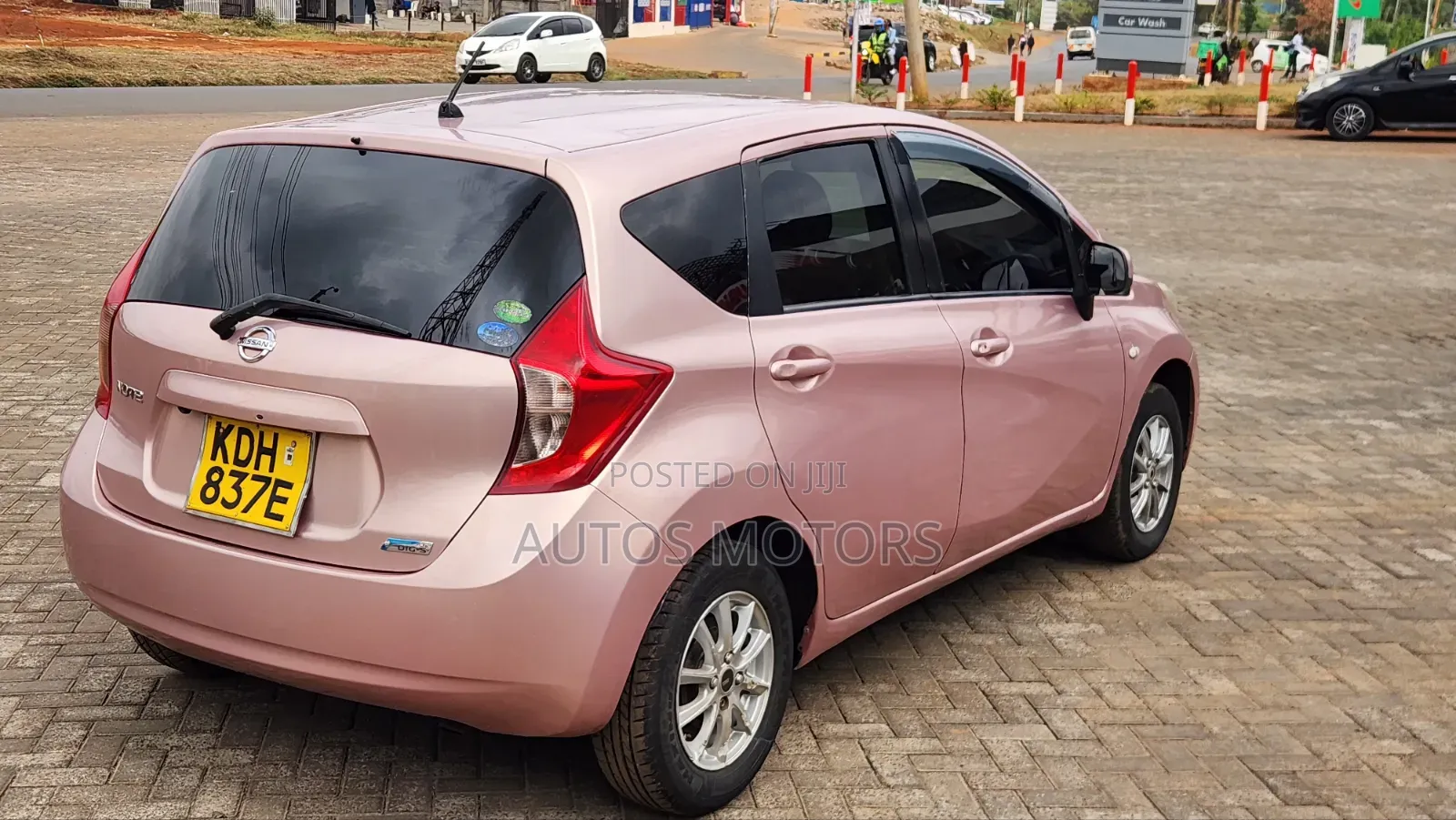 Nissan Note 1.2 Petrol 2012 Pink